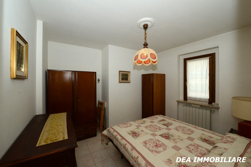 Palazzina-via-moretti-ovindoli-camera-matrimoniale