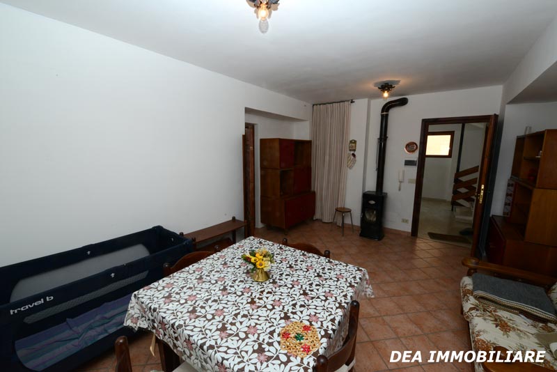 Foto-soggiorno-appartamento-strada-statale-Rocca-di-Mezzo