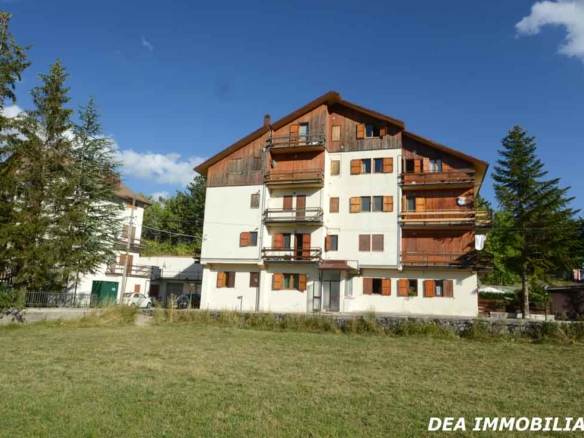 tra-le-valli-palazzina-principale