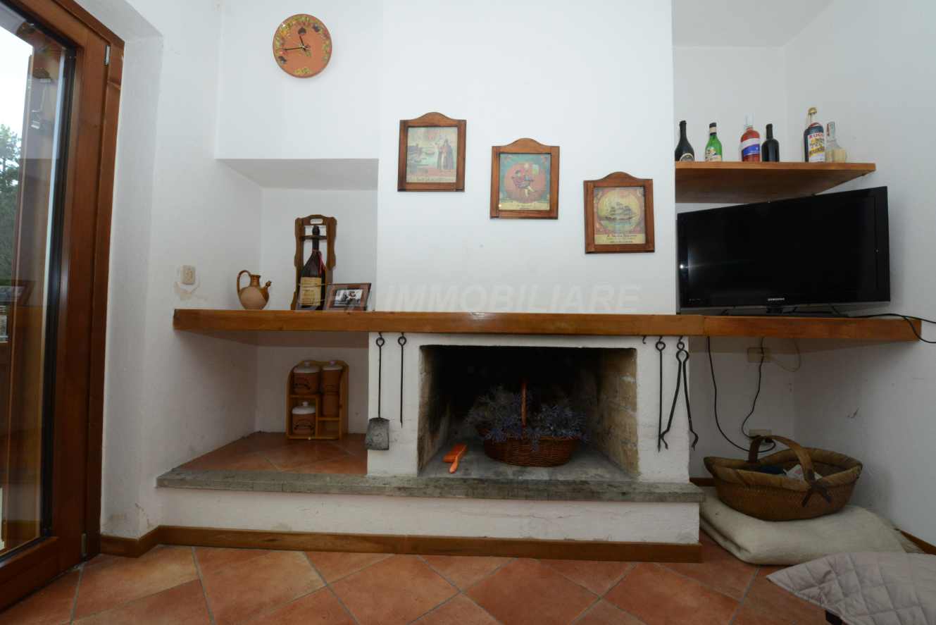 poggio_dei_pini_d_angolo_camino Ovindoli bilocale nel Residence Poggio dei Pini