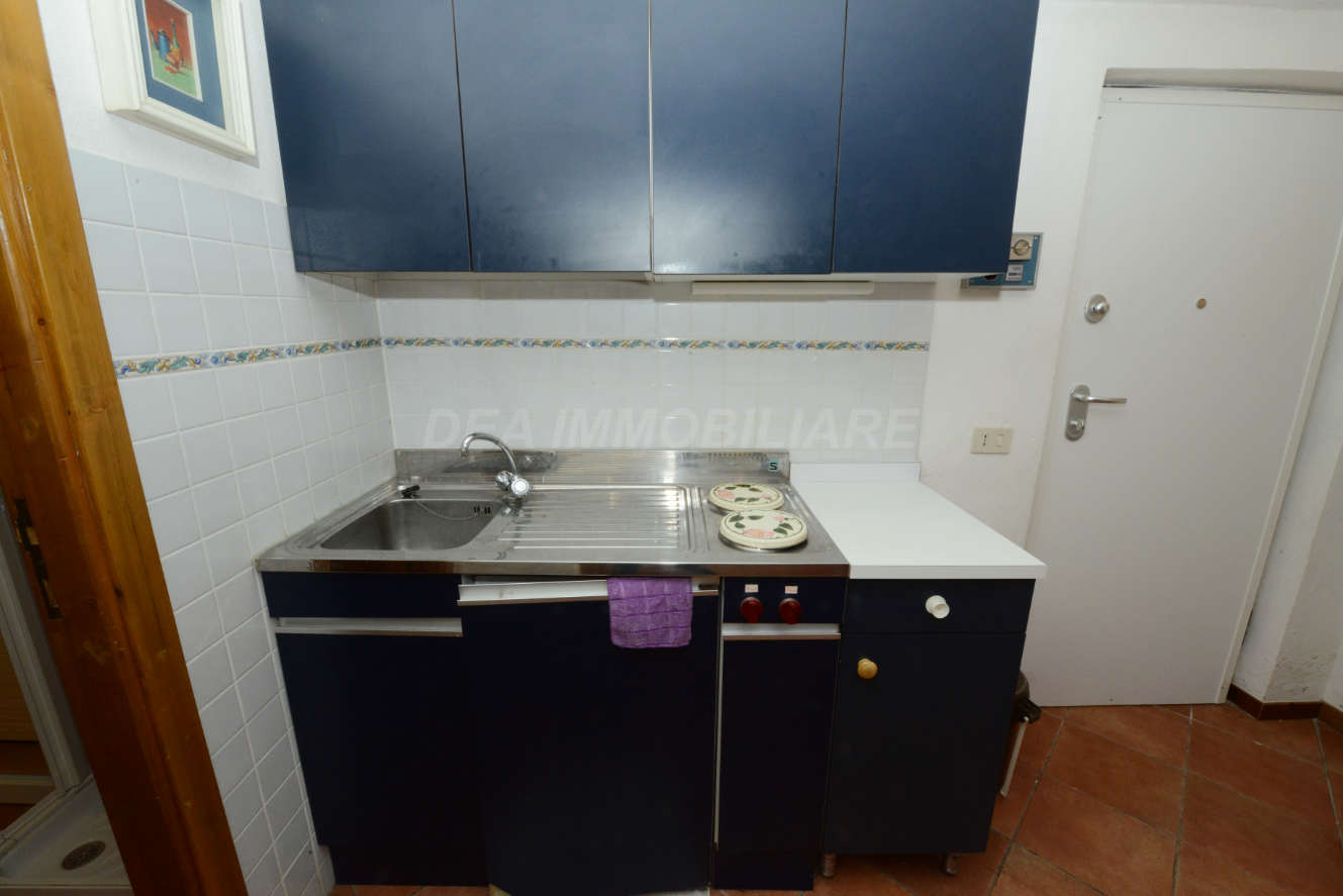 poggio_dei_pini_d_angolo_cottura Ovindoli bilocale nel Residence Poggio dei Pini